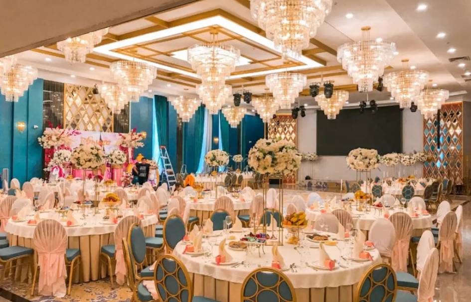 Қирғизистонда тўйлар ва кўнгилочар жойлар соат 22:00 да ёпилади