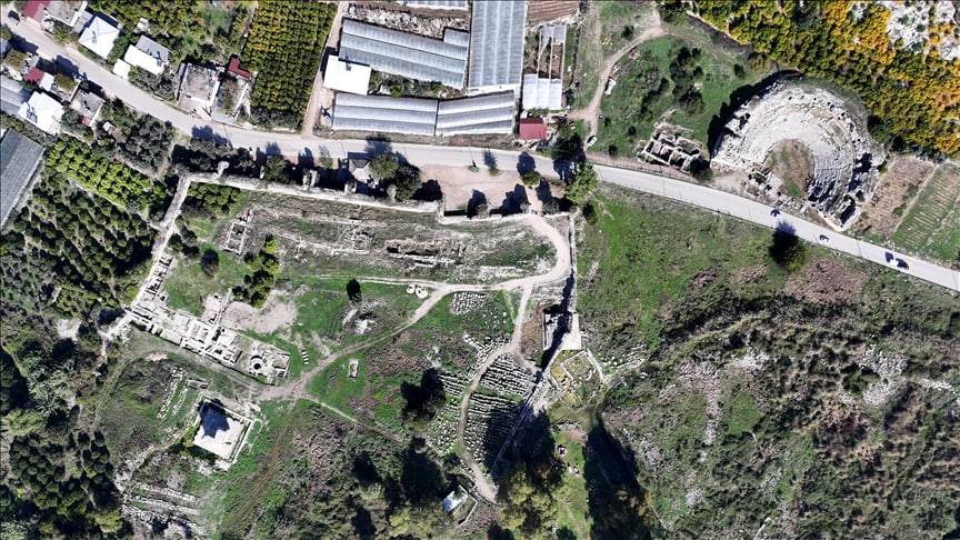 Turkiyada Zevs ibodatxonasi xarobalari topildi