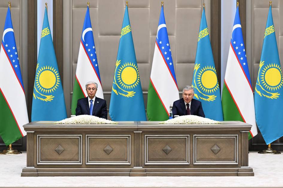 Prezident Shavkat Mirziyoyev va Qosim-Jo‘mart To‘qayev jurnalistlar uchun bayonot berdi