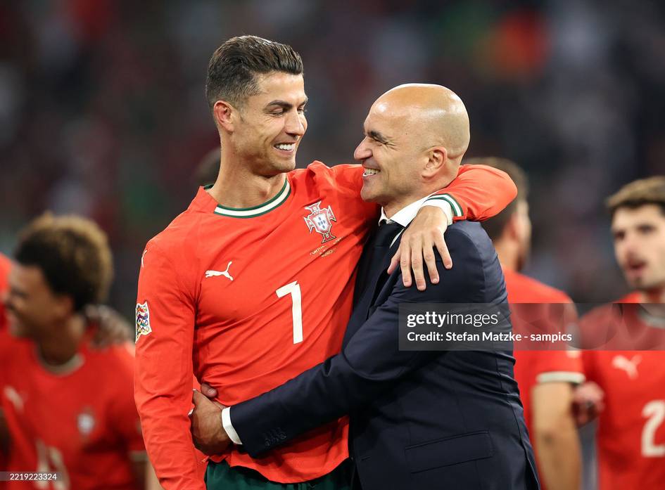 “Йўқ, йўқ. Биз Криштиану билан яхшироқмиз” — Португалия бош мураббийи жамоанинг Роналдусиз ўйини ҳақида гапирди