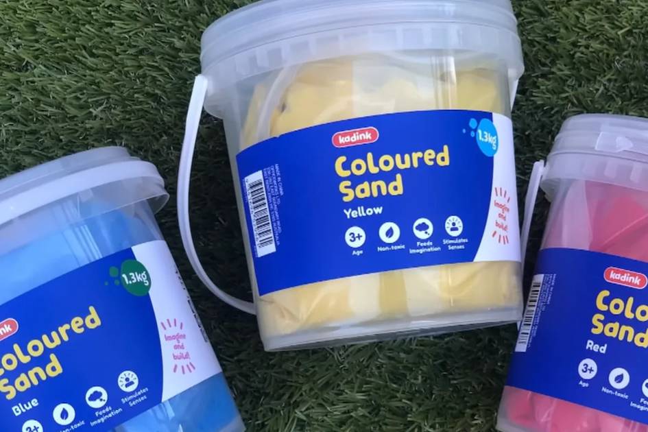 Австралия ва Янги Зеландияда қарийб 80 та мактаб ўйингоҳ қумида заҳарли модда топилгани боис ёпилди