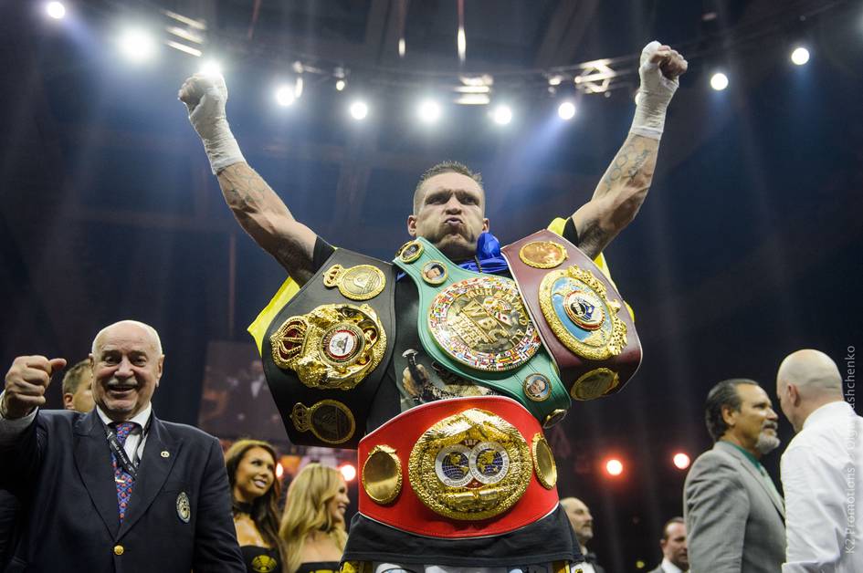 Олександр Усик WBO камаридан воз кечиб, мутлақ чемпион мақомини йўқотди