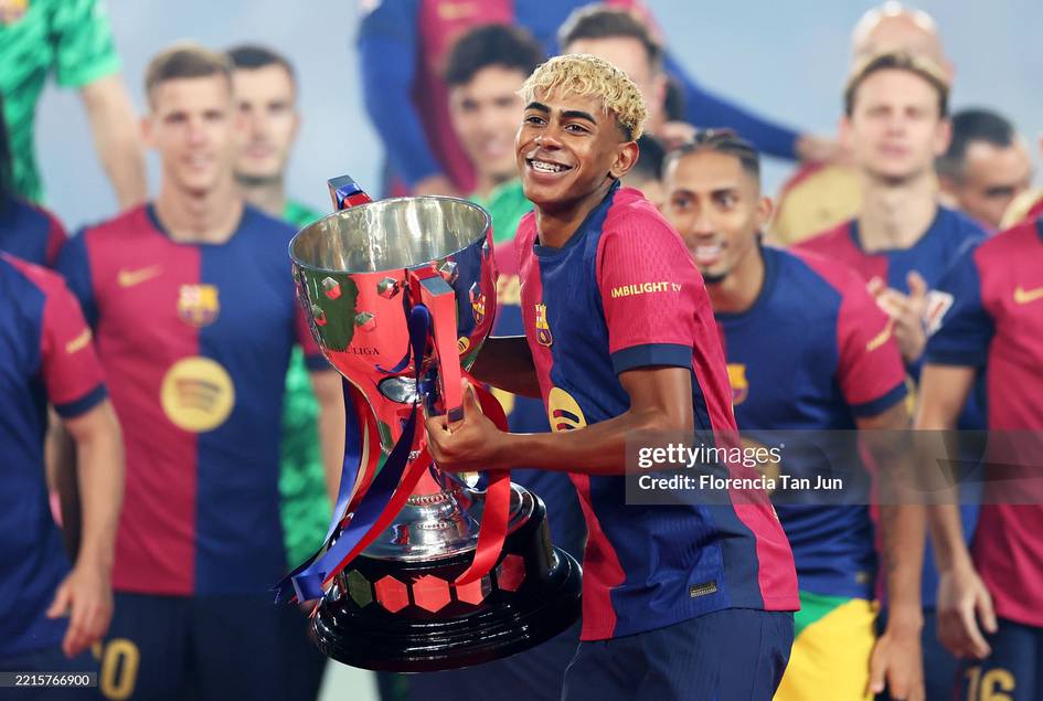 Ламин Ямал Жаҳон чемпионати, Чемпионлар Лигаси ҳамда “Олтин тўп” ўртасида танлов қилди