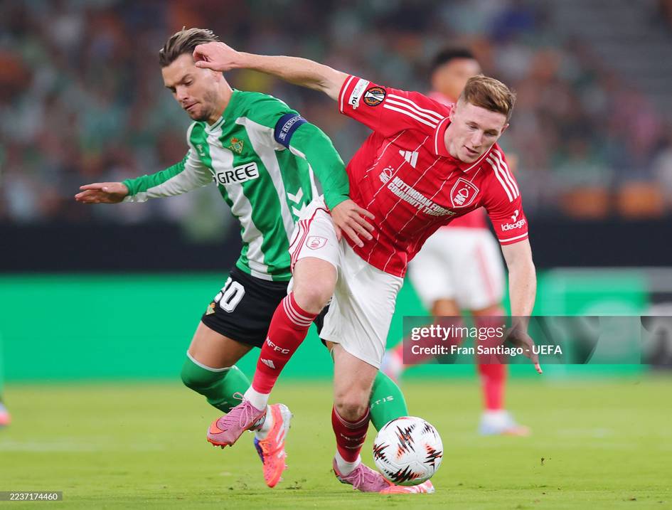 “Liverpul” “Nottingem Forest” futbolchisini 136 mln yevroga transfer qilishi mumkin