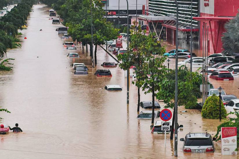 Вьетнамда юз берган табиий офатлар оқибатида 55 киши ҳалок бўлди