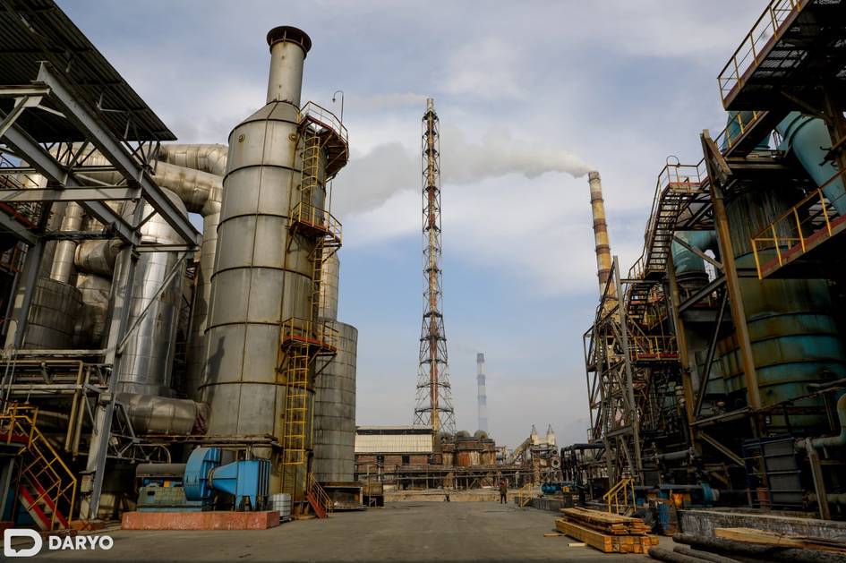 Uzbekistan instructs high-impact industrial plants to halve emissions by December