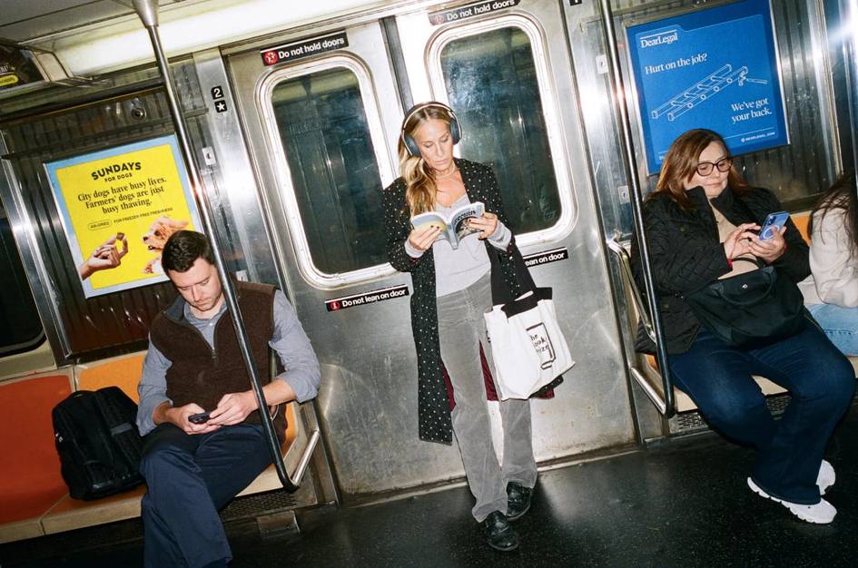 Metroda uchratish mumkin bo‘lgan Gollivud yulduzlari (foto)