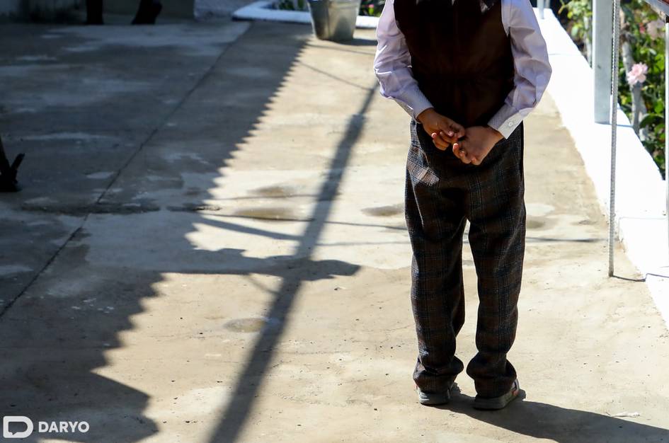 Ўзбекистонда энди уйда таълим оладиган ўқувчиларга дарс берувчи педагогларга йўл пули тўланади