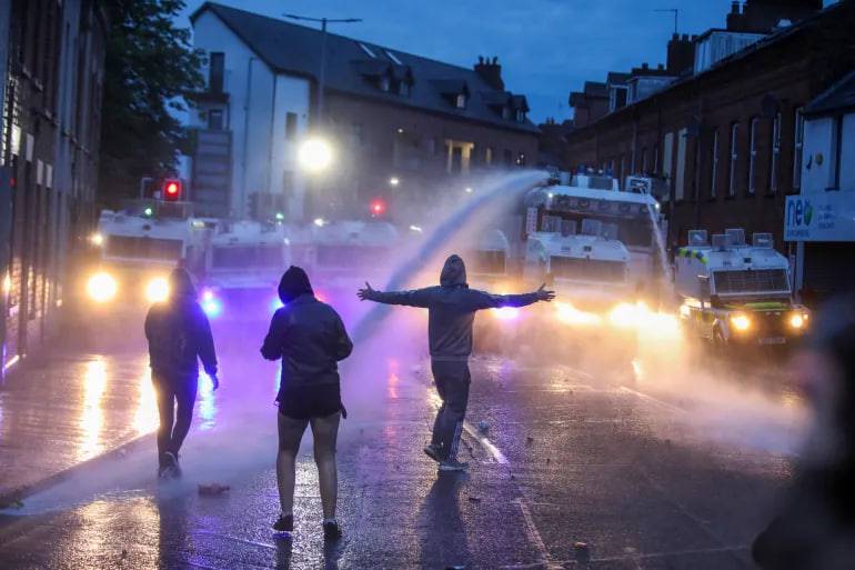 Ирландия аҳоли ўсишини назорат қилиш учун иммиграция қоидаларини кучайтирди