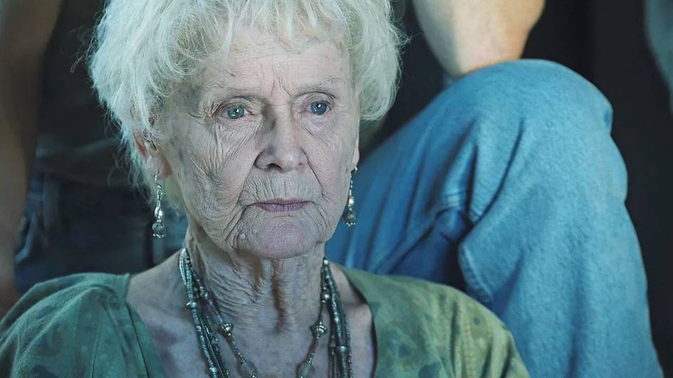 “Титаник”даги энг кекса қаҳрамонни гавдалантирган Глория Стюарт ёшлигида қандай бўлган? (фото)