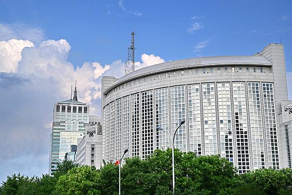 Официальный представитель МИД КНР проинформировала о новой версии "Основных положений для изучения идей Си Цзиньпина о дипломатии"