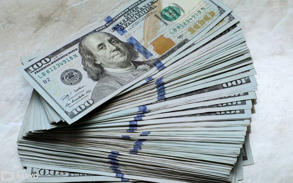 Oʻzbekistonda noyabr oyida dollarning rasmiy kursi qanday oʻzgardi?