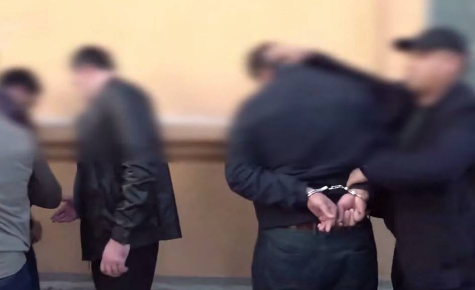 Farg‘onada kadastr inspektori va davlat muassasasi mutaxassislari pora bilan ushlandi