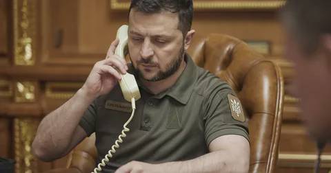 Зеленский Стив Виткофф ва Трампнинг куёви билан телефон орқали мулоқот қилди