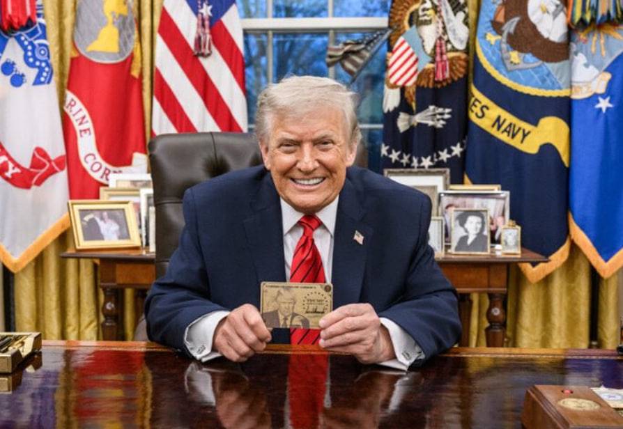 Tramp badavlat migrantlar uchun 1 mln dollarlik vizani ishga tushirdi