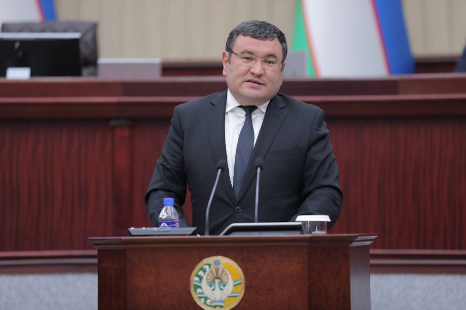 “Qish mavsumiga magistral tarmoqlar tayyor emas” — energetika vaziri Jo‘rabek Mirzamahmudov