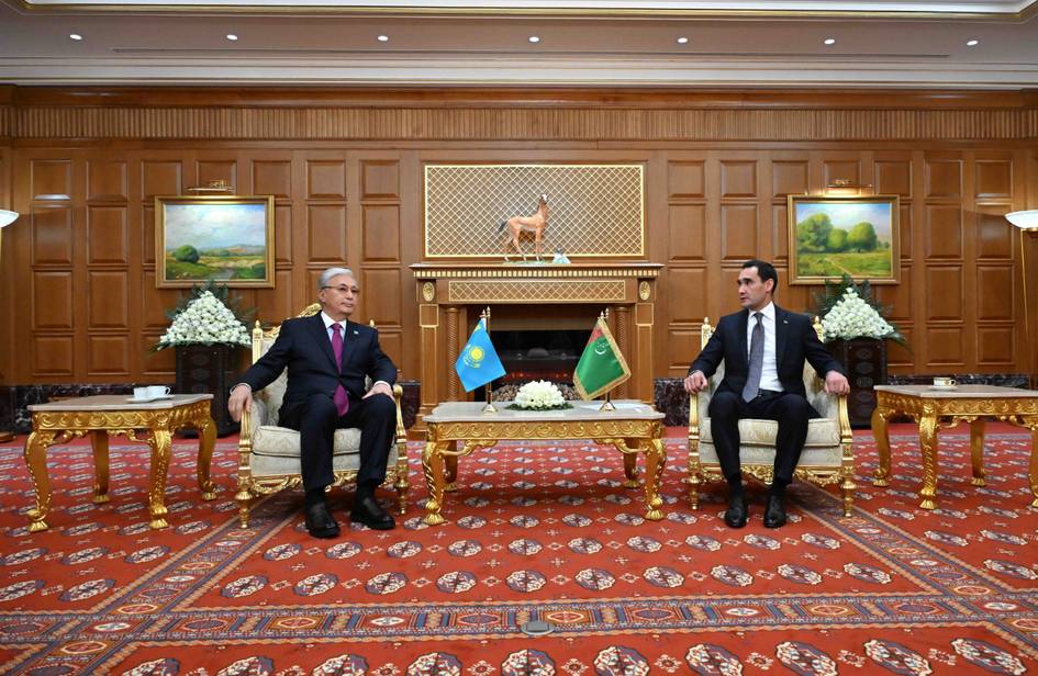Kazakhstan, Turkmenistan discuss bilateral relations and joint projects