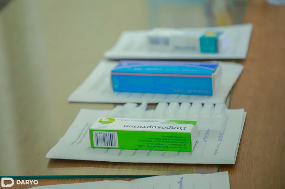 Hech kim zarur dorilarsiz qolmaydi — SSV “Elektron retsept” tizimi yuzasidan aholiga tushuntirish berdi