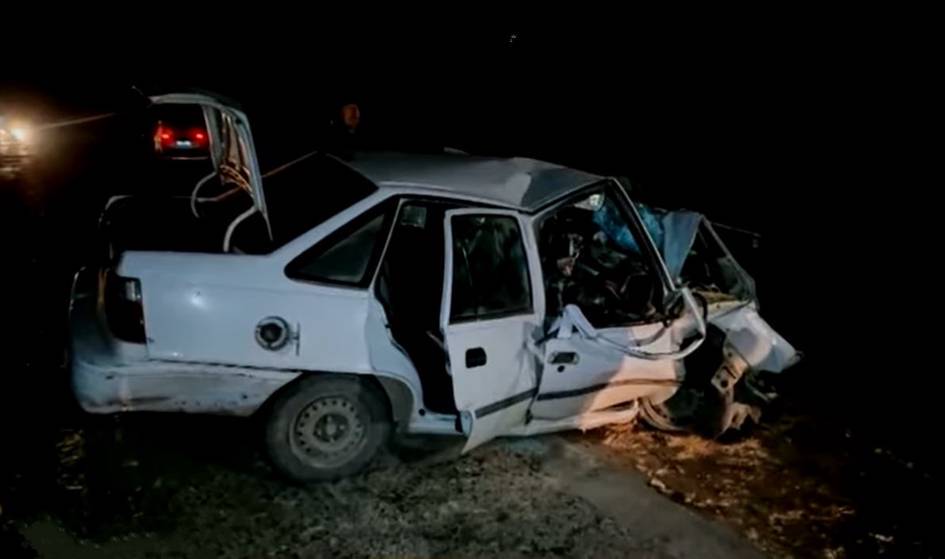 В Сурхандарье школьник совершил ДТП на машине отца, погибли двое