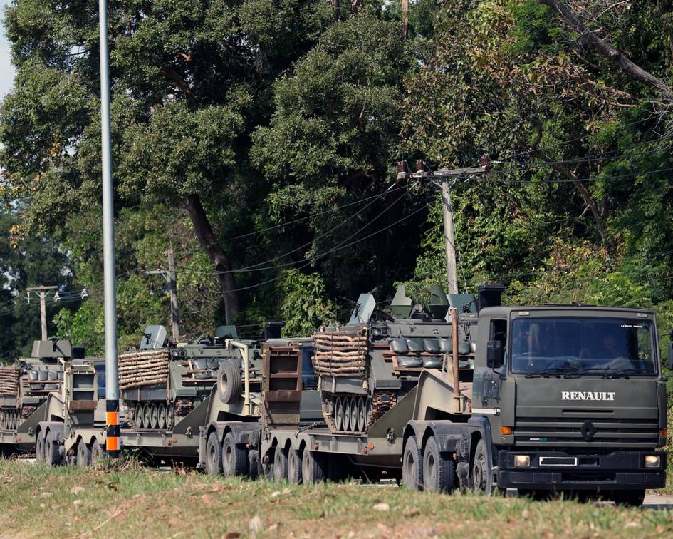 Таиланд ва Камбоджа ўртасидаги жанглар Трампнинг аралашувига қарамай давом этмоқда