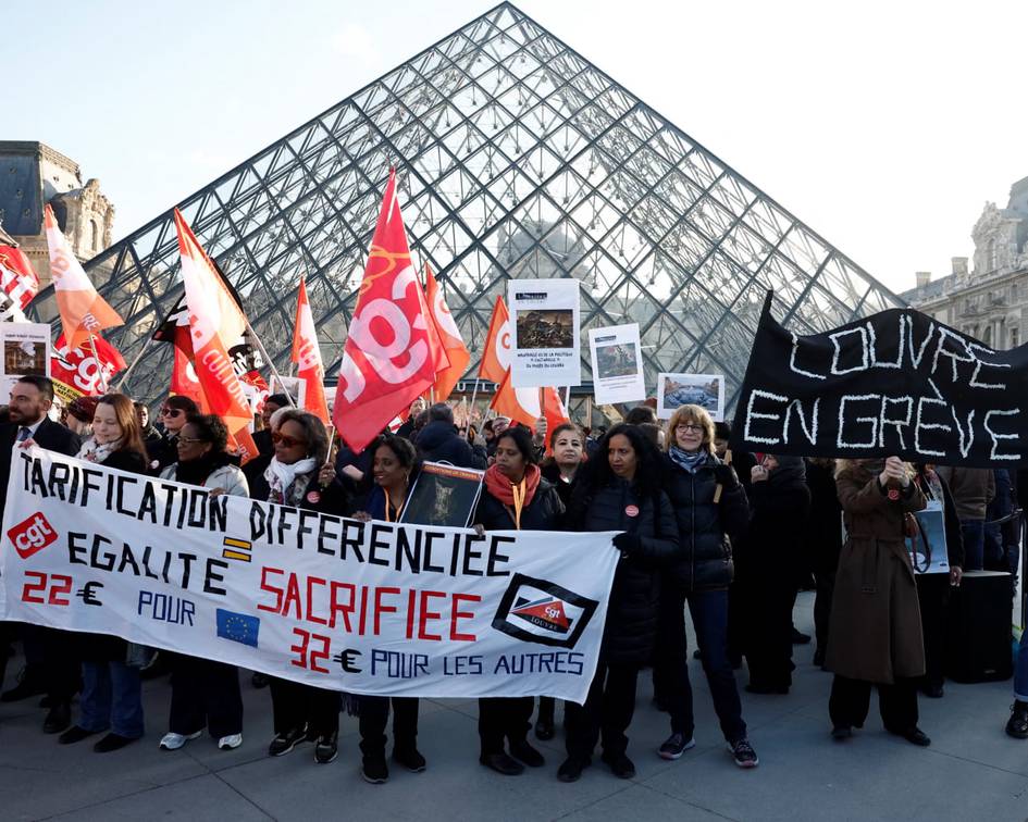 Luvr muzeyi ish tashlash sababli yopildi