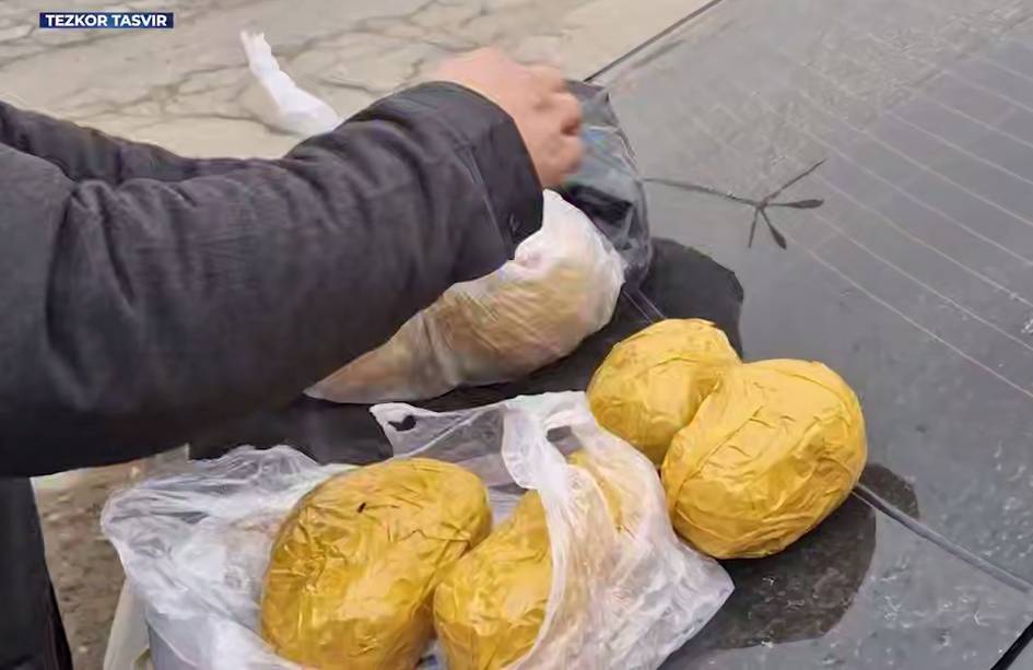 Бухорода 4,7 кило опий олиб кетаётганлар қамоққа олинди