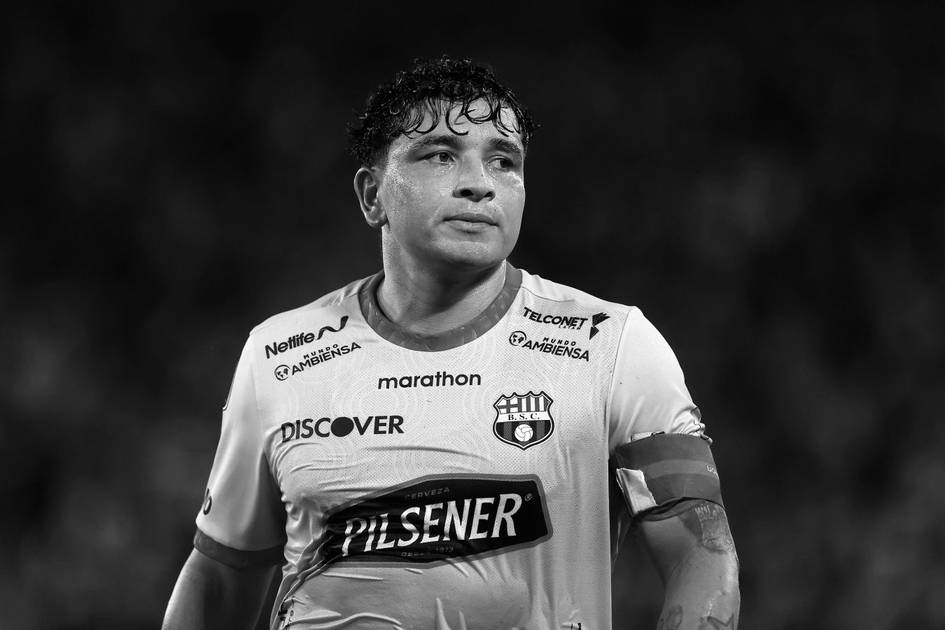 Эквадорнинг “Барселона” клуби футболчиси отишма қурбони бўлди