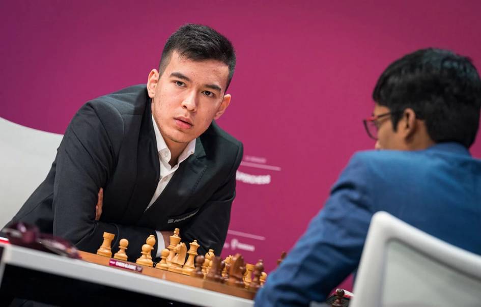 Nodirbek Abdusattorov: “Men ‘Manchester Siti’ muxlisiman, chunki ushbu klubda hamyurtim to‘p tepadi”