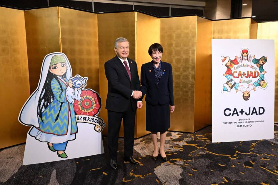 Шавкат Мирзиёев принял участие в первом саммите Диалога «Центральная Азия + Япония»
