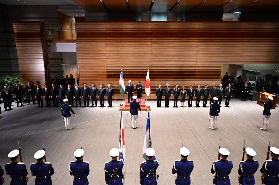 Tokioda Shavkat Mirziyoyevni rasmiy kutib olish marosimi boʻldi (foto)