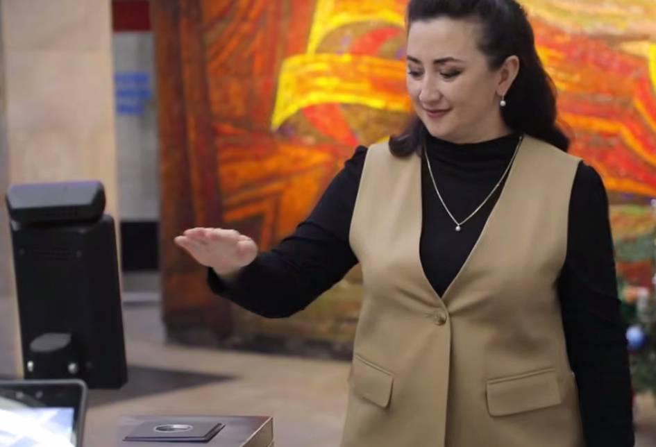 Toshkent metrosida yo‘l haqini kaft orqali to‘lash tizimi o‘rnatilgan bekatlar soni 29 taga yetdi