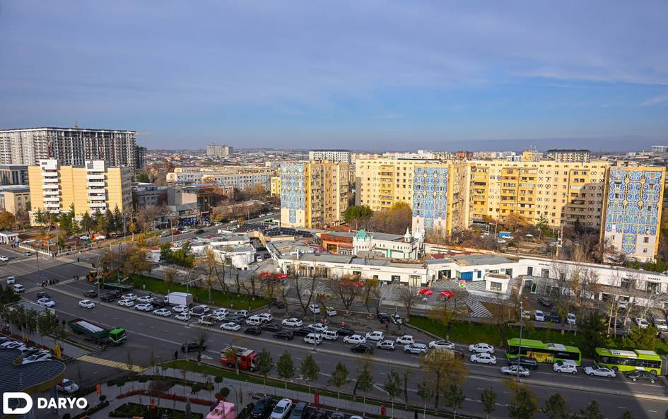 “Қиммат” туманлардан “арзон”ларигача: Ўзбекистондаги кўчмас мулк бозори таҳлил қилинди