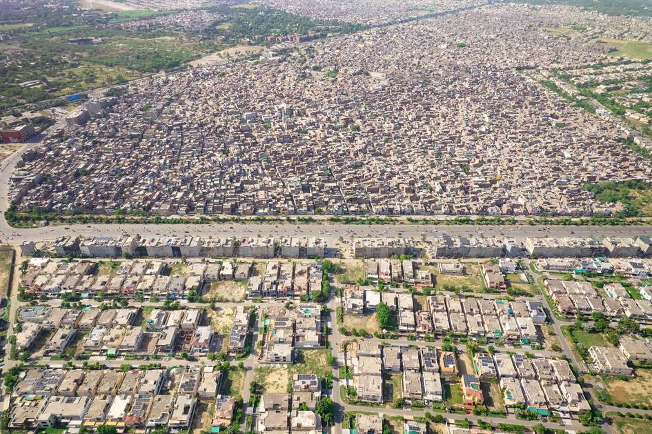 Эксперты призывают к уточнению данных о занятости в Пакистане для разработки эффективной политики