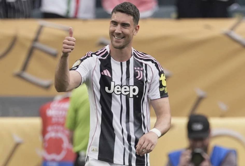 “Barselona” Levandovski o‘rniga “Yuventus” futbolchisini xarid qiladi