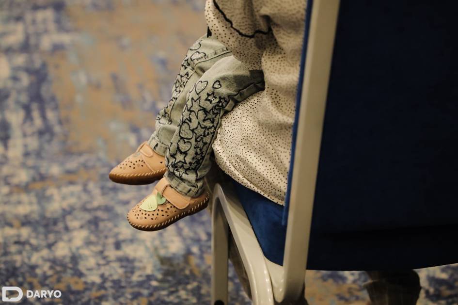 O‘zbekistonlik ayollar asosan necha yoshda ona bo‘lmoqda?