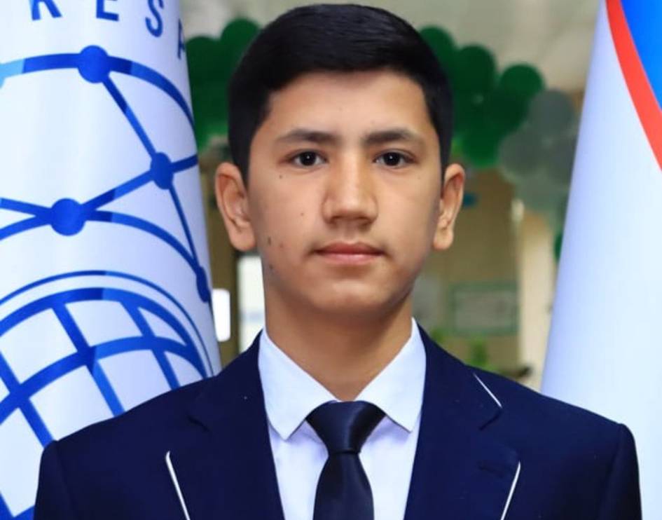 Школьник из Ферганы поступил в первый в мире университет по ИИ на полный грант