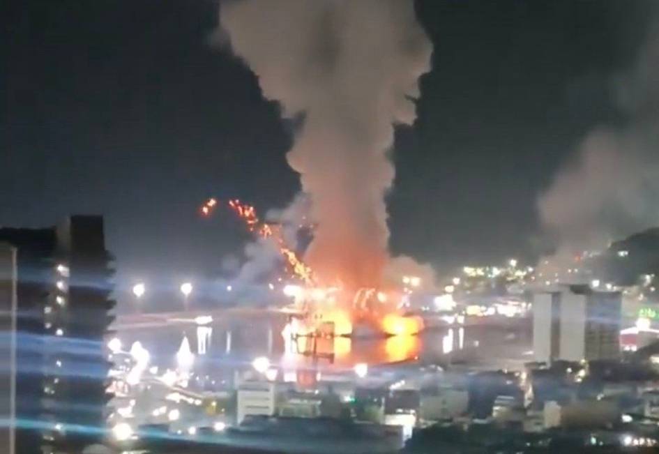 США нанесли серию ударов по столице Венесуэлы (видео)