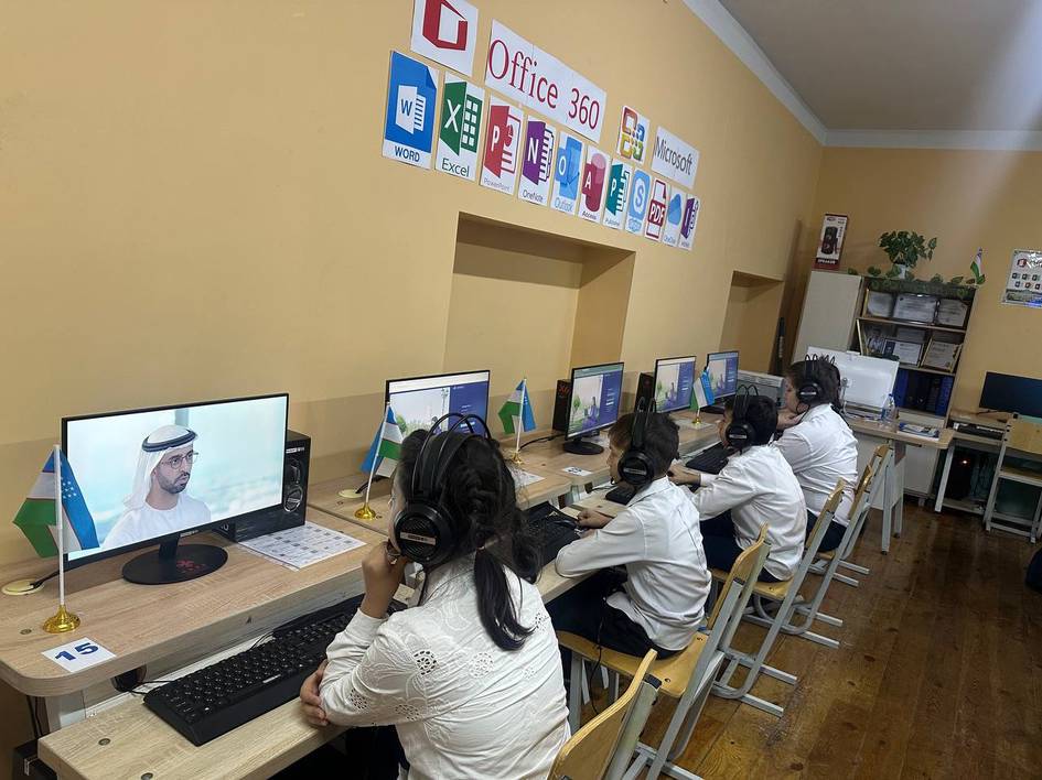 Ўзбекистонда сунъий интеллект бўйича етакчи мактаблар электромобиль билан тақдирланади