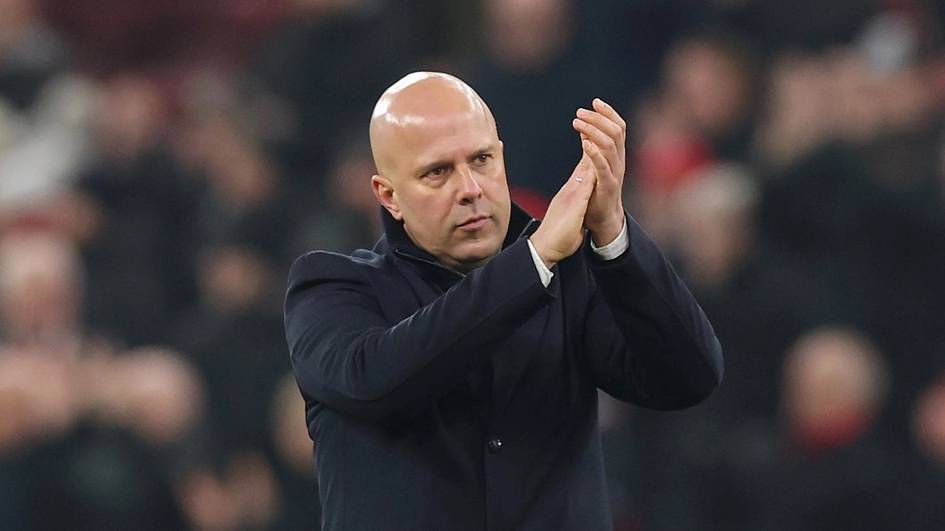 “Liverpul” Arne Slotni iste’foga chiqarishi kutilmoqda