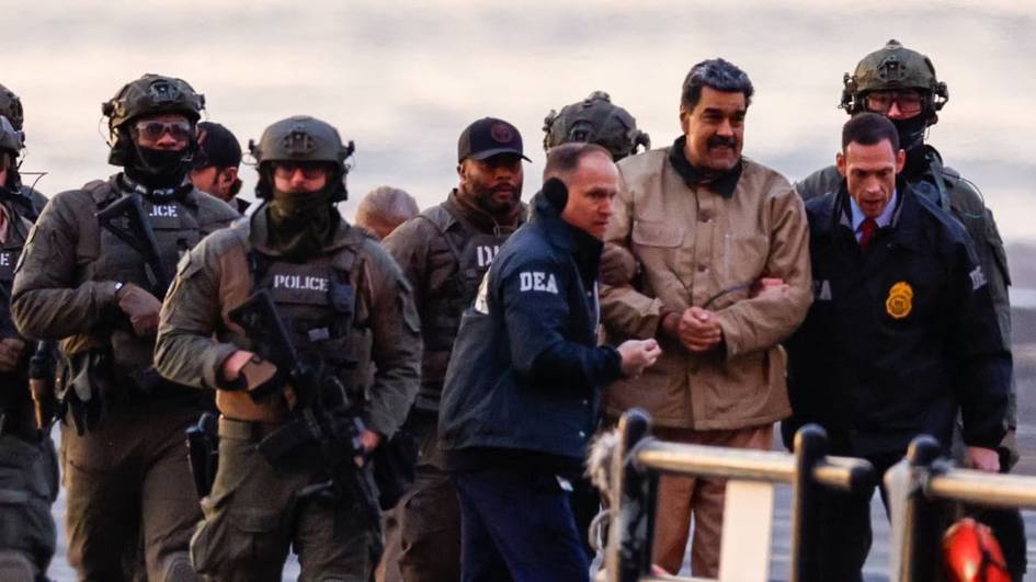 “Мен ўзимни ҳарбий асир деб ҳисоблайман” — Мадуро судда айбловларни тан олмади