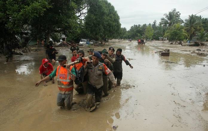 Indoneziyada toshqin sabab 16 kishi halok bo‘ldi