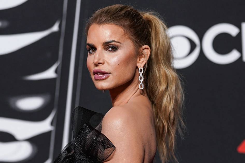 Шоу-бизнесни тарк этиб, ҳақиқий бахтни ҳис этган жаҳон юлдузлари