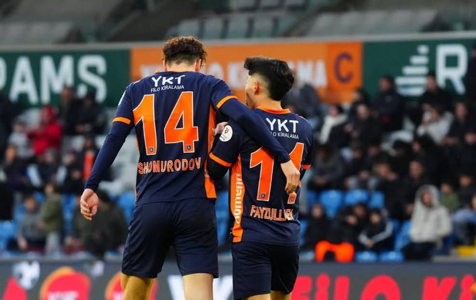 “Bashakshehir” hujumchisi Shomurodov hamda Fayzullayevning o‘yinini yuqori baholadi