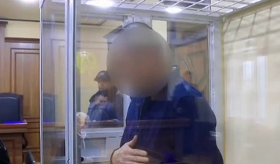 Jizzaxda qurilishdagi sherigini pichoqlagan erkak 3 yilga qamaldi