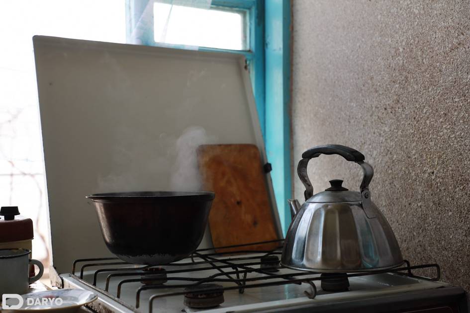 Қоракўлда 20 нафар абитуриент заҳарланиш билан шифохонага ётқизилди