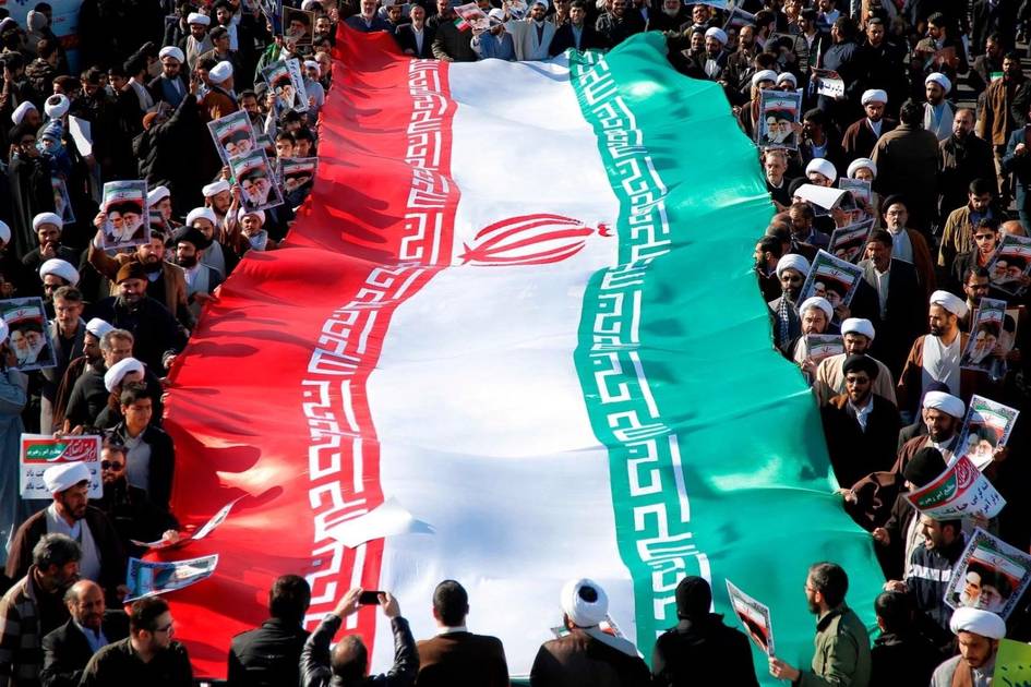 В Иране проходят многотысячные акции в поддержку руководства страны