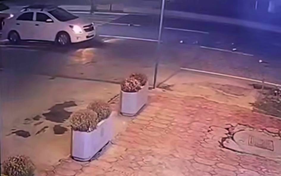 В Джизаке несовершеннолетняя девушка погибла от наезда автомобиля на пешеходном переходе