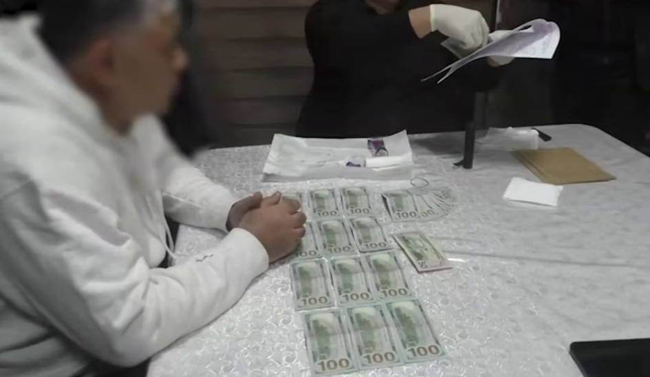 Toshkentda koloniyadagi mahkumdan 7,5 ming dollar talab qilgan shifokorlar qoʻlga olindi