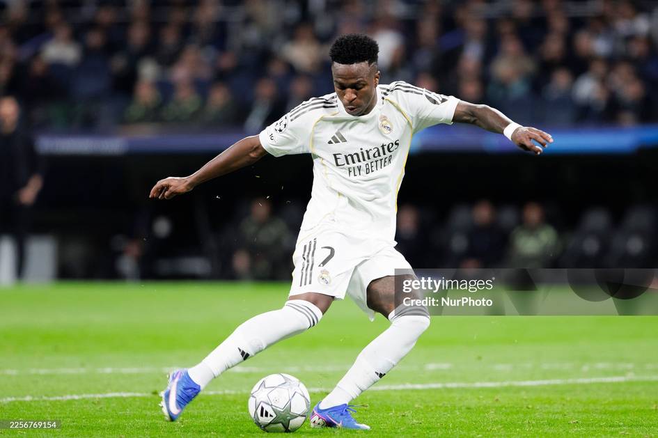 Винисиус ЕЧЛ тарихидаги иккинчи энг яхши бразилиялик тўпурарга айланди