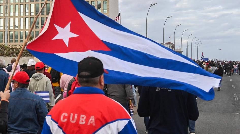 АҚШ 2026 йил якунигача Кубадаги режимни ўзгартирмоқчи — WSJ